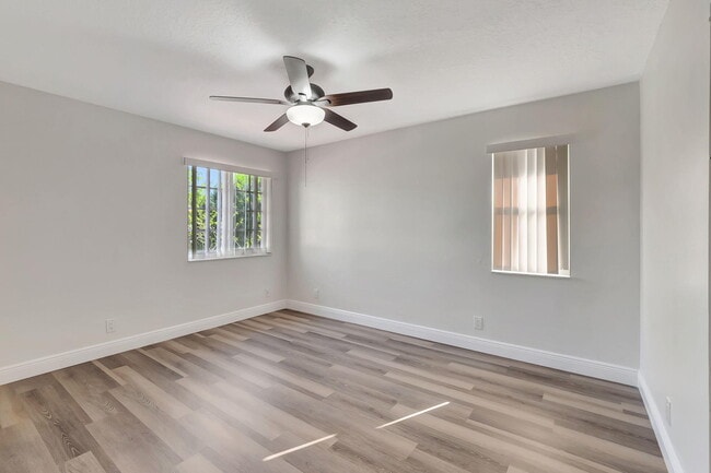 Photo - 11420 Coral Bay Dr