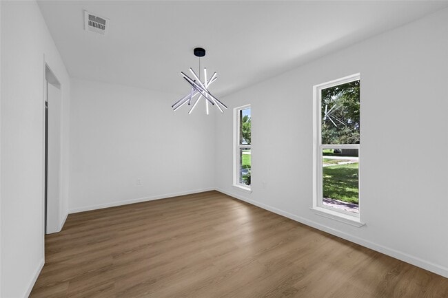 Photo - 7114 Fox Run Dr