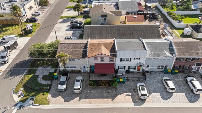 Photo - 1417 4th St N