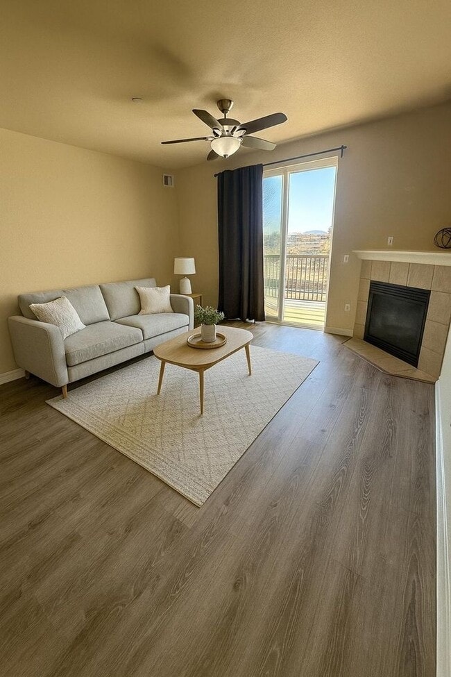 Building Photo - 7222 S Blackhawk St