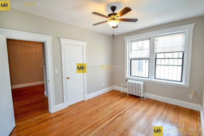 Photo - 2 Sutherland Rd Condo Unit #51