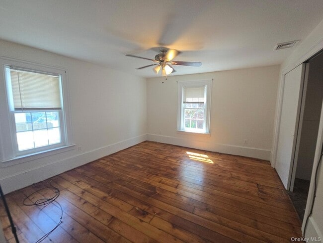 Photo - 145 W Main St