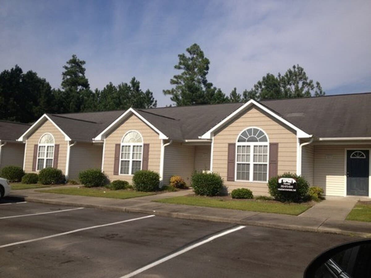 2br/2ba Paddock Place Apartment - 2br/2ba Paddock Place Apartment