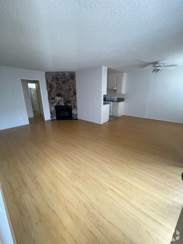 Building Photo - 4072 Inglewood Blvd Rental