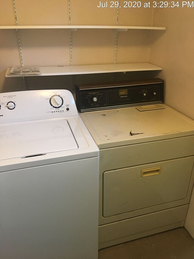 Photo - 325 Boulevard St Unidad 325 Boulevard  # 2