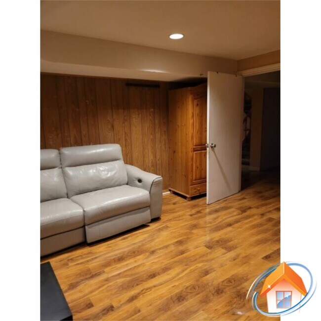 Photo - 24 Cliffwood Rd