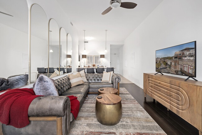 Photo - 609 W Dickson St Unit FL5-ID1221927P