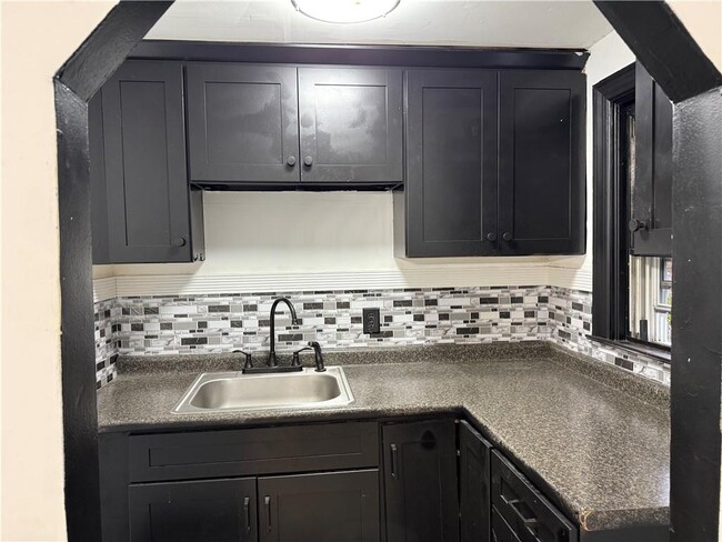 Photo - 121 Central Ave