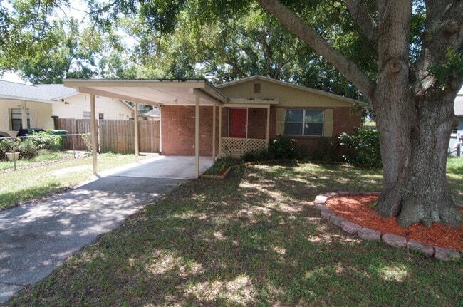 Building Photo - 3624 W Anderson Ave