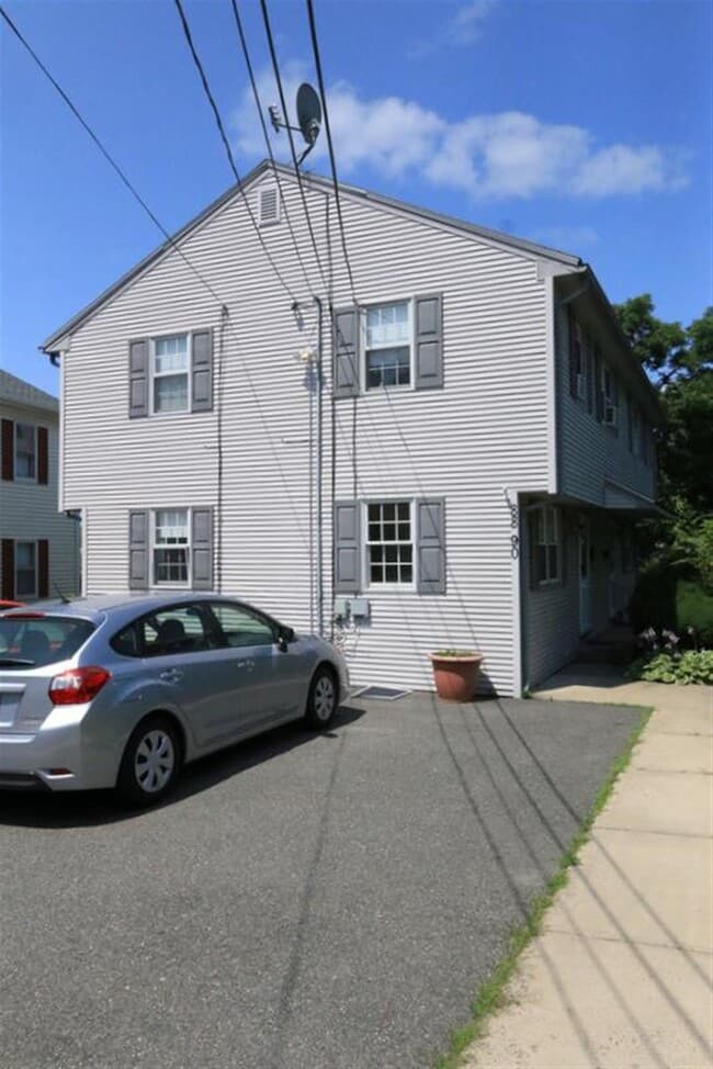 Building Photo - 90 North St Unit 1