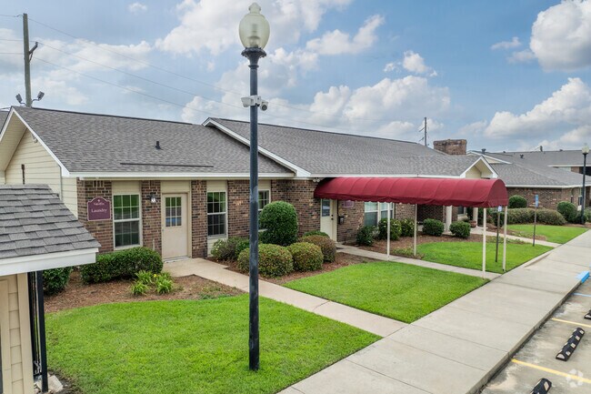 Leasing Office