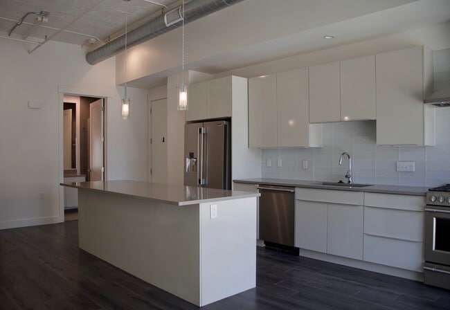 Photo - Paragon Station