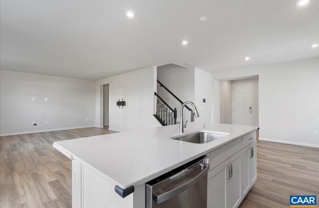 Photo - 407 Meadows Dr Casa