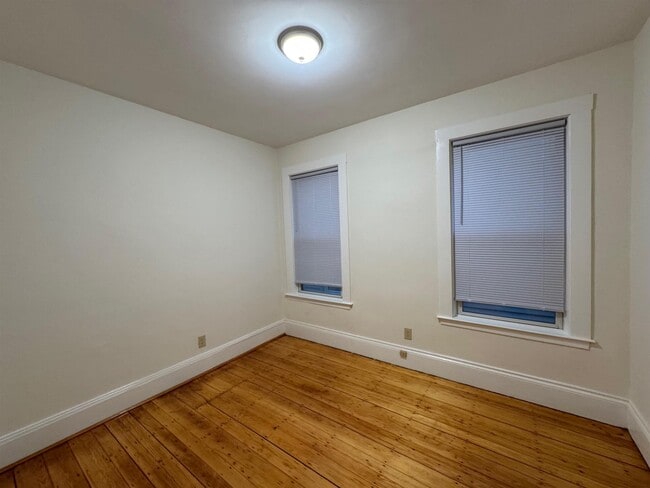 Photo - 250 Beacon St Unidad 1R