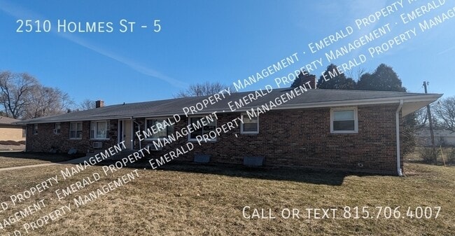 Building Photo - 2510 Holmes St Unit 5