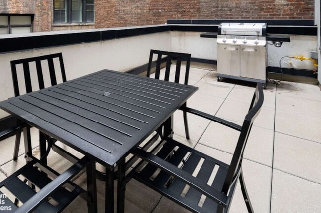 Photo - 132 W 26th St Unidad ID1316452P