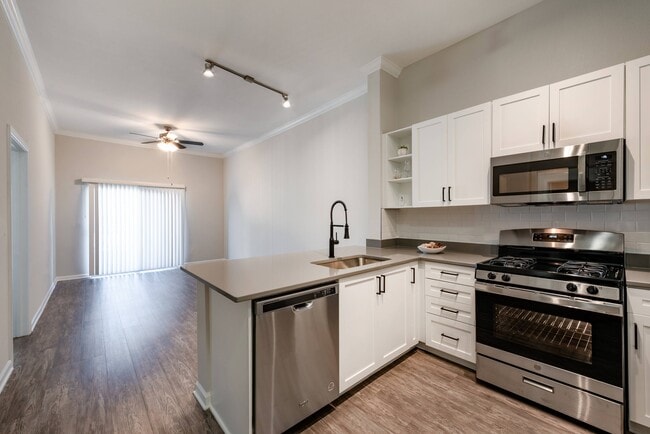 Photo - Bailey's Crossing