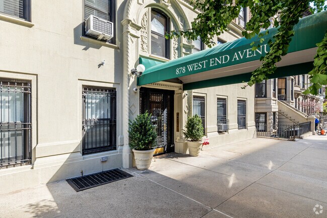 Photo - 878 W End Ave