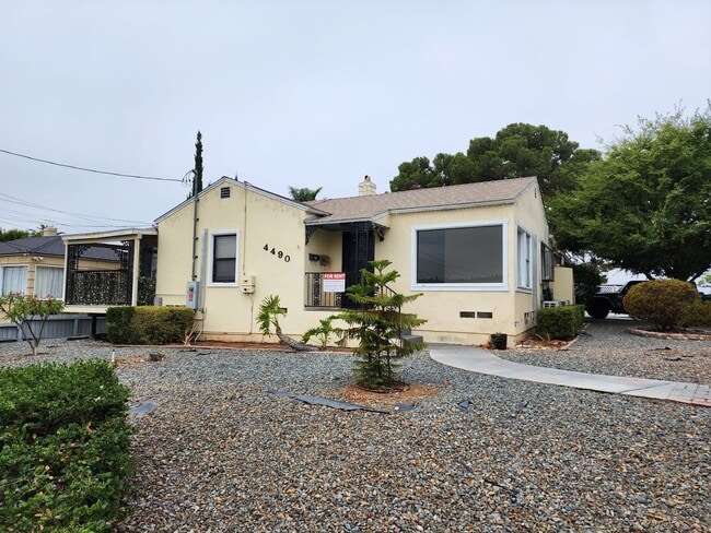 Building Photo - 3870 Unit 4490-A