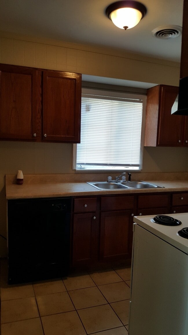 Photo - 4331 Emily Ave