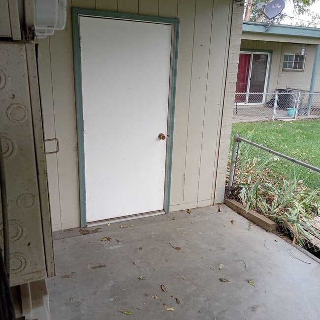 Building Photo - 971-983 W Idaho Ave Unit 971 W Idaho Ave.