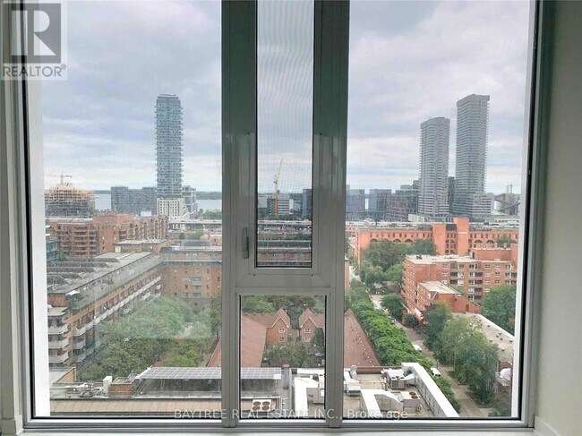 Photo - 158 Front St E Unité 1020