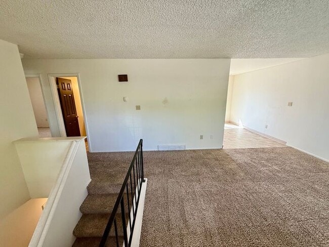 Photo - MOVE IN SPECIAL! FIRST 2 WEEKS FREE!!! 4 B...