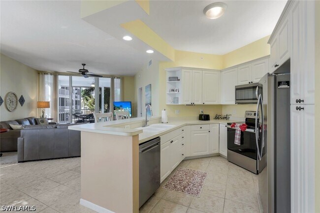 460 Launch Cir Unit 301