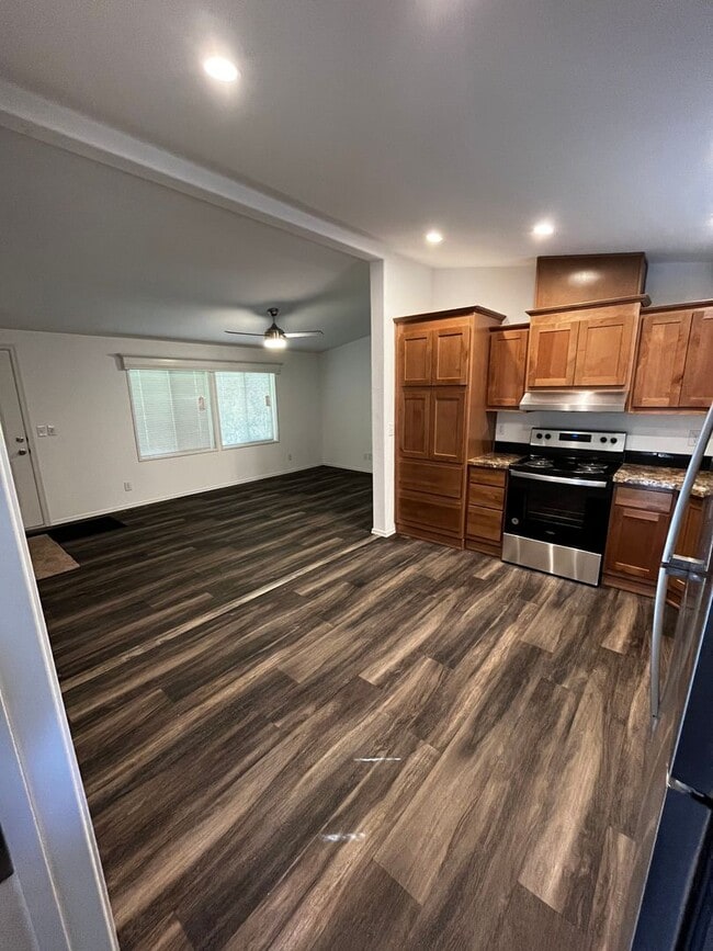 Photo - Beautifully Kept Newly Constructed Manufactured Home 3bed/2bath