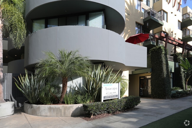 Photo - PR SM Anacapa LLC