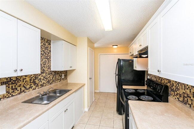 Photo - 296 Flower Ln