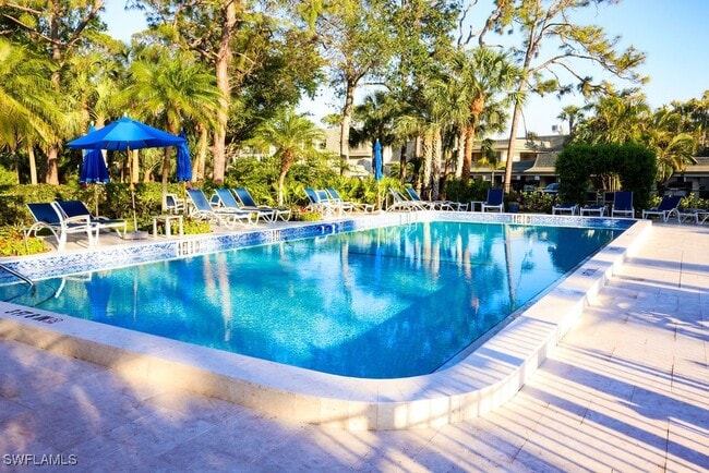 Photo - 1111 Wildwood Ln Unit 1111