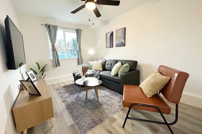 Building Photo - 2913 Aetna Way Unit ID1310562P Rental