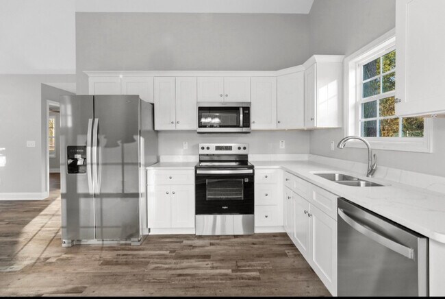 809 Willeve St SE Unit A