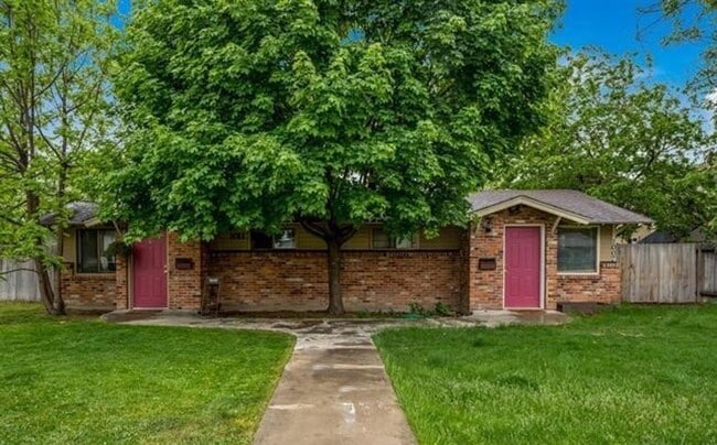 Building Photo - 1007-1011 E Lincoln Ave Unit 1011 E Lincoln Avenue