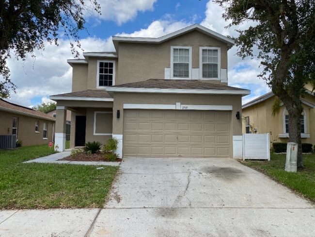 Photo - 1737 Royal Ridge Dr