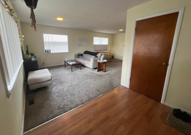 Photo - 1520 White Ave