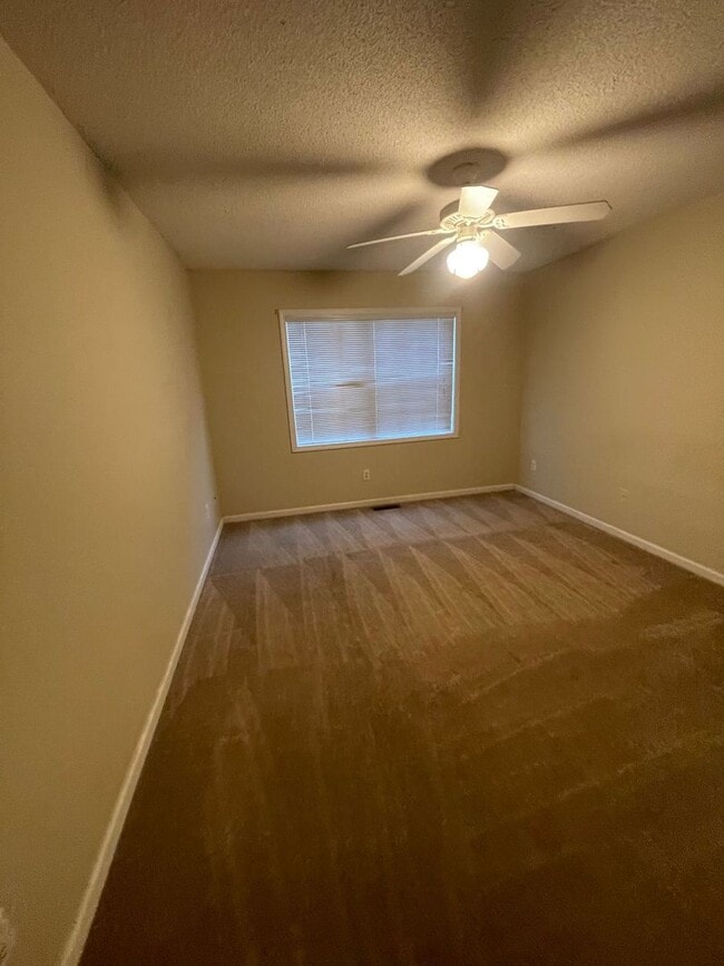 Photo - Dunwoody Subdivision