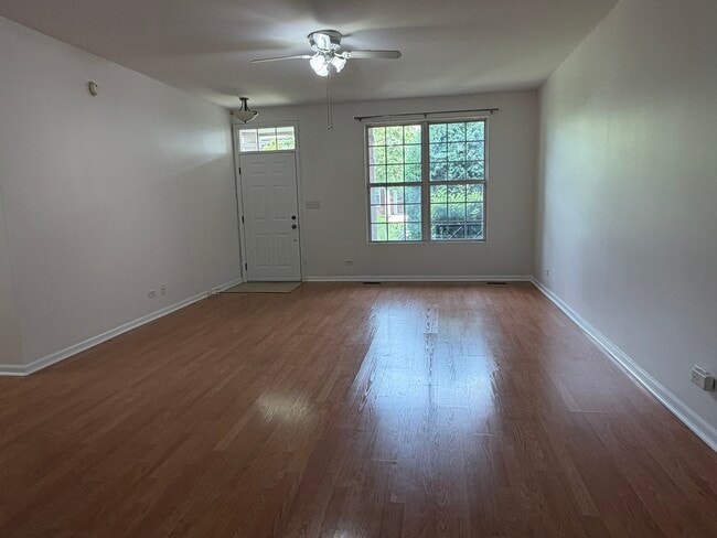 Photo - 10215 Camden Ln Unit H