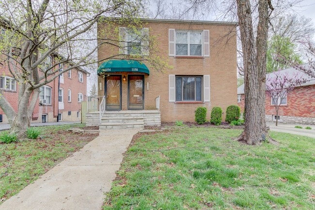 Building Photo - (144) 1154-58 Moorlands Dr. Unit 58