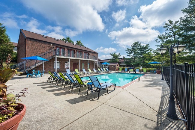 Pinebrook Apartments For Rent in Lexington, KY