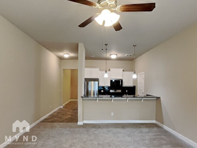 Photo - 1012 Merlin Dr