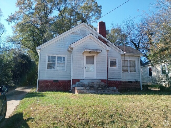 Building Photo - 2 Bedroom near Downtown Anderson Rental
