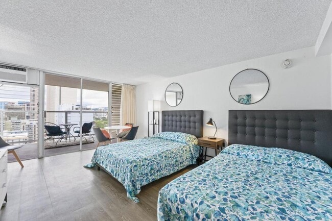 Photo - 445 Seaside Ave