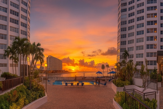 Photo - 801 Brickell Bay Dr