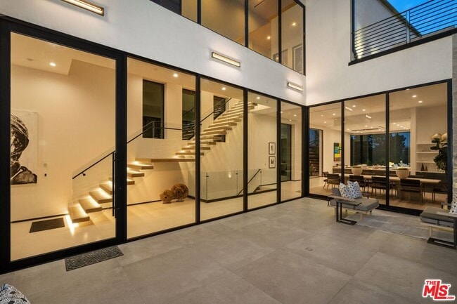 Photo - 1200 Angelo Dr