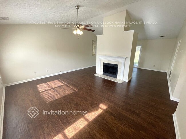 Photo - 4004 Daylily Way