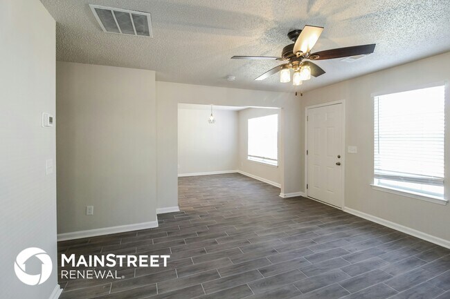 Photo - 5823 Waggoner Walk