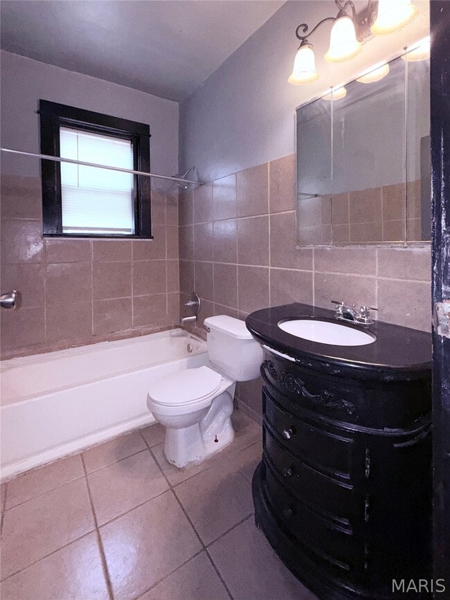 Photo - 4640 Carter Ave Unit 2