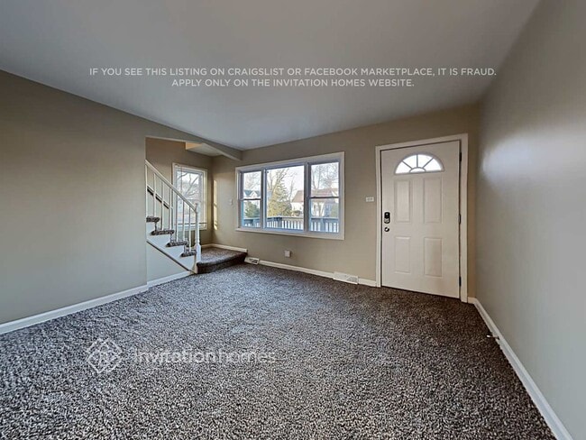 Photo - 9307 Nordica Ave